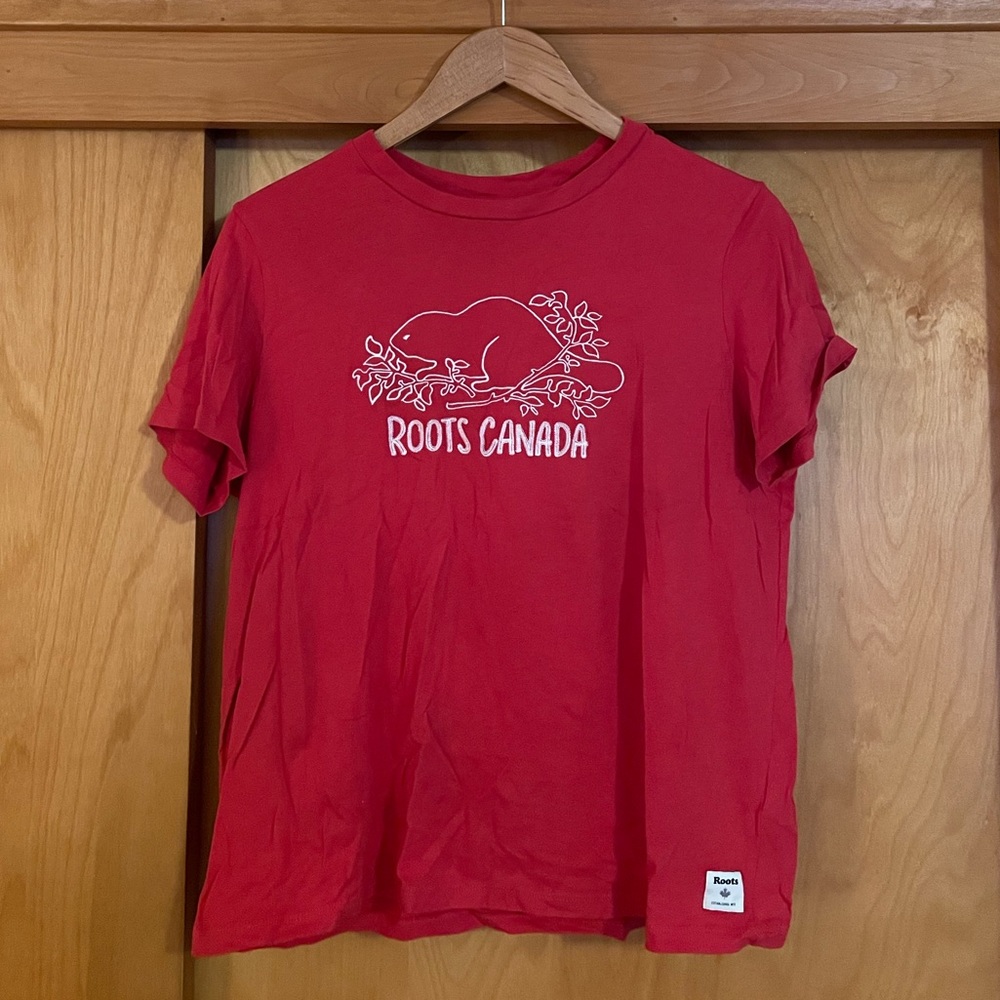Red Roots Canada T-shirt